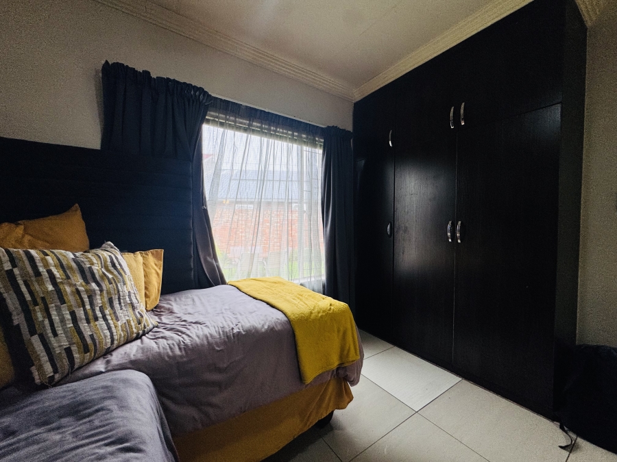 3 Bedroom Property for Sale in Flamwood North West